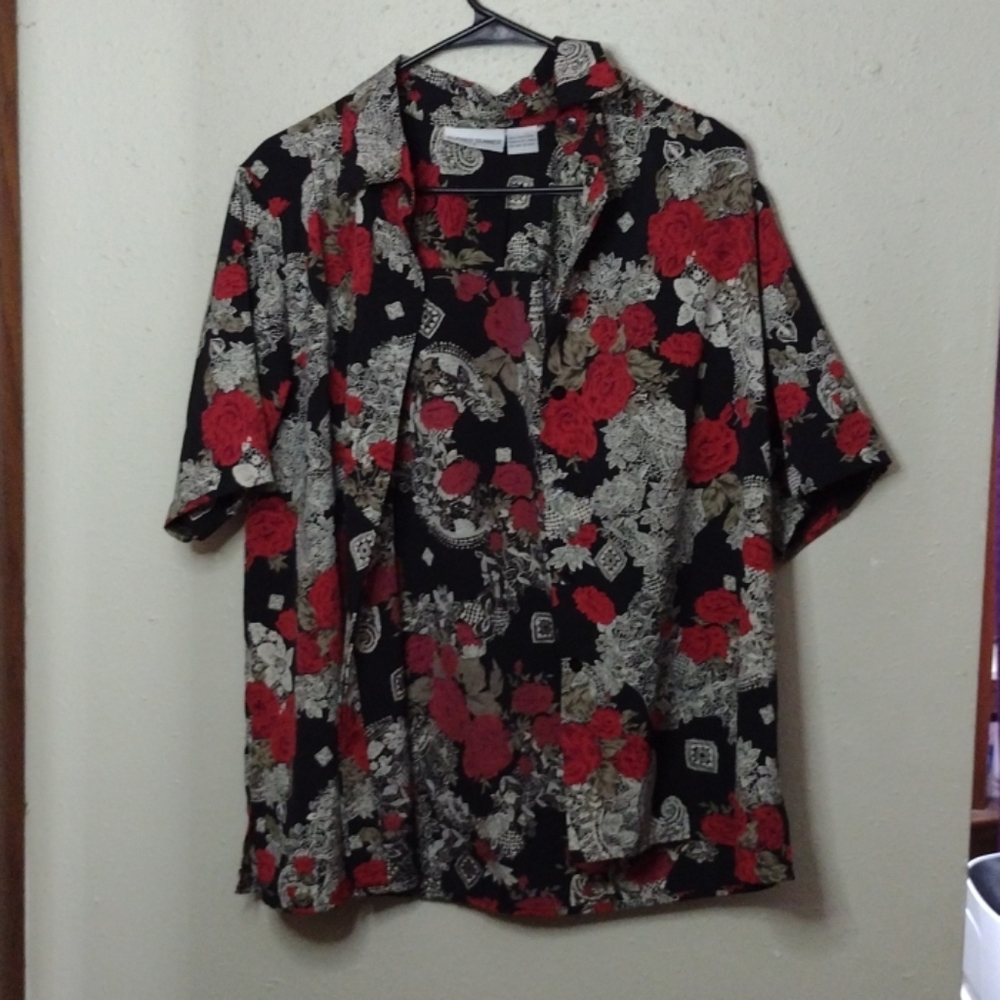Floral button up